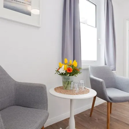 Haus Menno Janssen - Doppelzimmer * Norderney